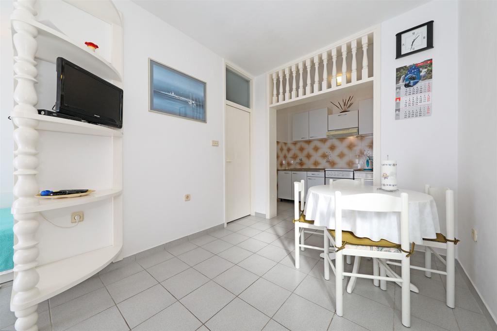 Apartments Danica Tisno Zewnętrze zdjęcie